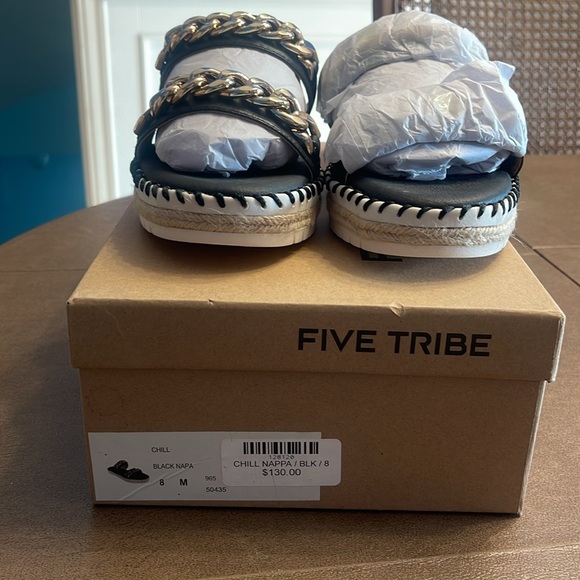 NEW Five Tribe Chill Slide Size 8 - Picture 2 of 5